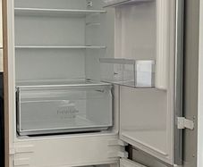 Neff Fridge Freezer In-Built