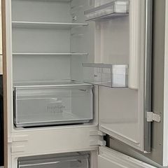 Neff Fridge Freezer In-Built
