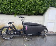 Urban arrow cargo bike - new battery!
