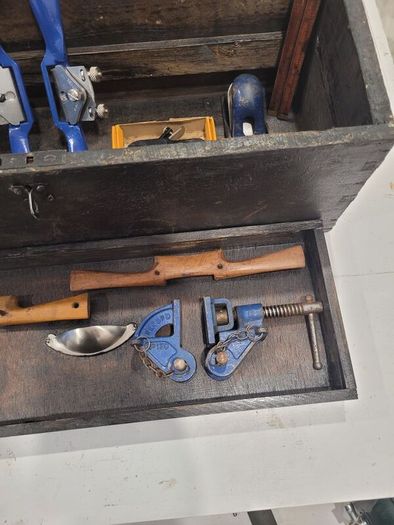 carpenters vintage tool box