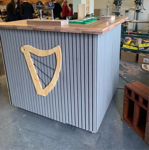 Mobile bar unit