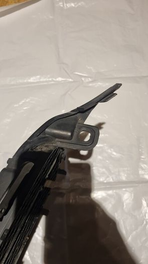 car partsGenuine Mercedes W205 Front Grill  Excellent Condition