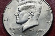 2000 P United States 1/2 Half Dollar "Kennedy Half Dollar"