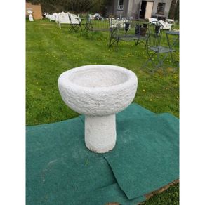 Bird Bath Cut Stone BB045