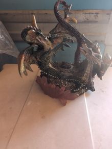 Vintage Fantasy Dueling Dragons
