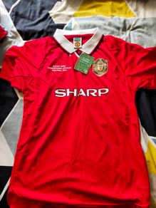 Retro Manchester United jerseys (1 Dublin GAA)