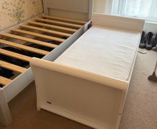 toddlers bed
