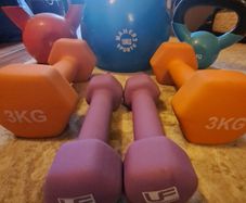 Home Gym Weights Set Kettlebells & Dumbbells 10kg, 8kg, 4kg, 3kg & 1kg
