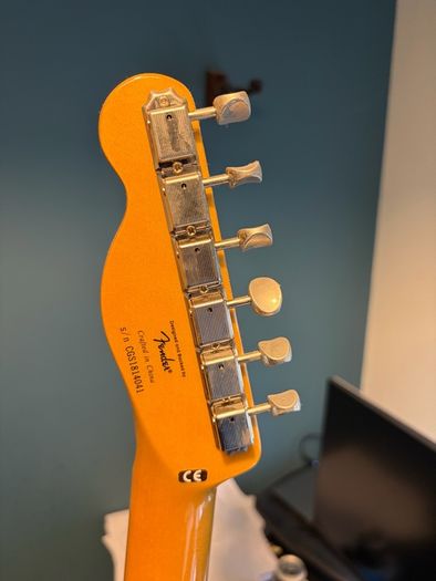 Squier Telecaster (Classic Vibes 50's) - Needs strings