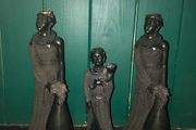 3 x African figures