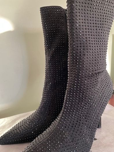 High-heel Dressy Ankle Boots With Sparkly Rhinestones Sequins Jet Black. In Excellent Condition Size Eu 39 Uk 6.   With original protective bag.