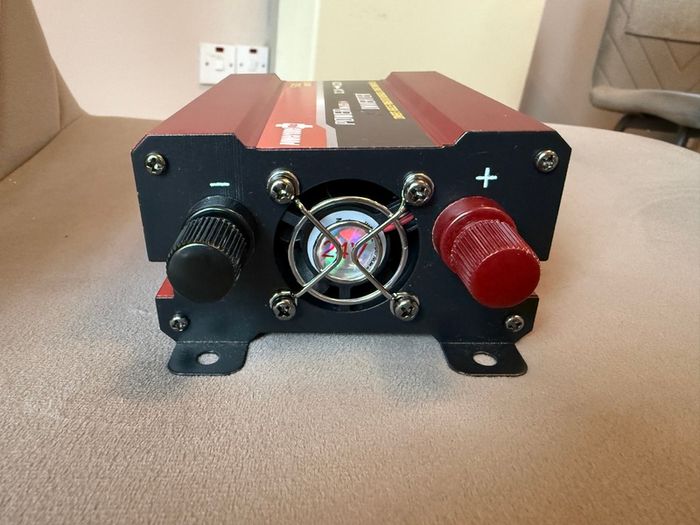 24V to 220V Power Inverter 500W