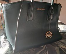 Micheal Kors Handbag