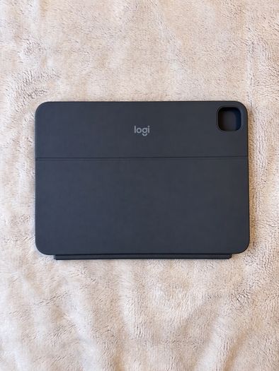 Logitech Combo Touch for iPad Pro 11-inch