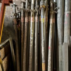 Acro props