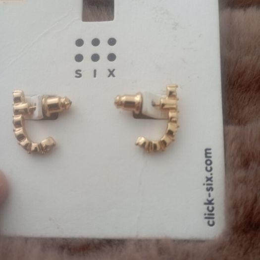 New gold plated earrings