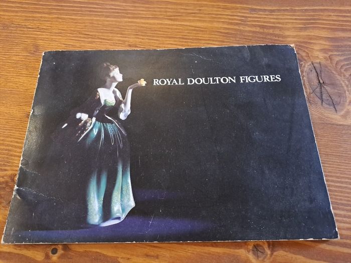 Royal Doulton Figures & Animal Models Catalogue 1971 Vintage