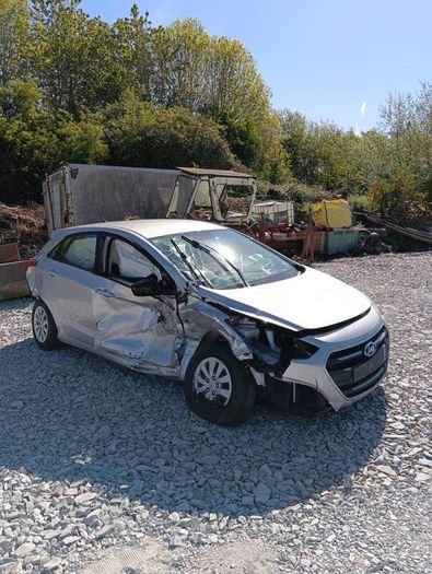 Breaking Hyundai i30 2016 1.6crdi