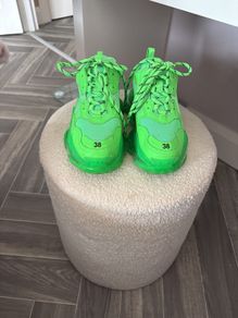 Authentic balenciaga 38 triple s sneakers