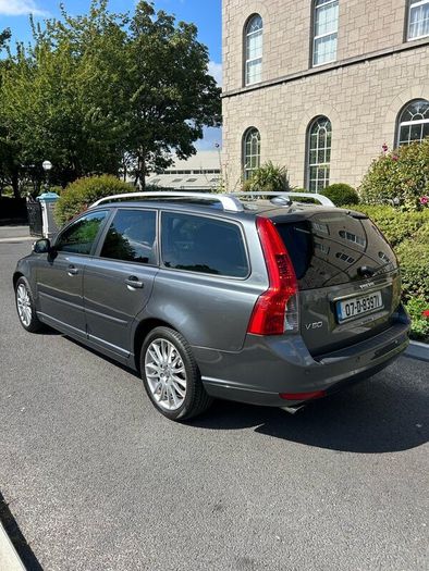 Volvo V50 T5 2.5 Petrol 5-Cylinder