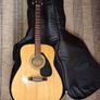 Yamaha F310 acoustic guitar + TKL HD gig bag Image 4