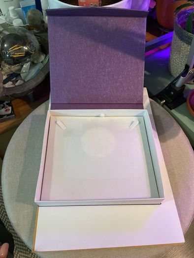 Jewellery present box