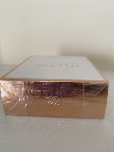women's Estee Lauder