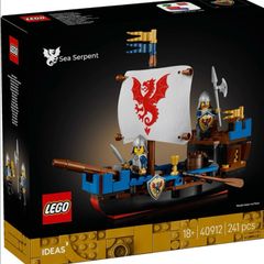 Lego bundle Jurassic Park Wrangler 77984 and Sea Serpent GWP 40912