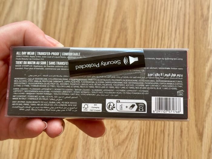Huda Beauty Liquid Matter Lipstick - Miss America