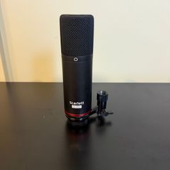 Focusrite Scarlett CM25 MkIII Microphone with pop filter