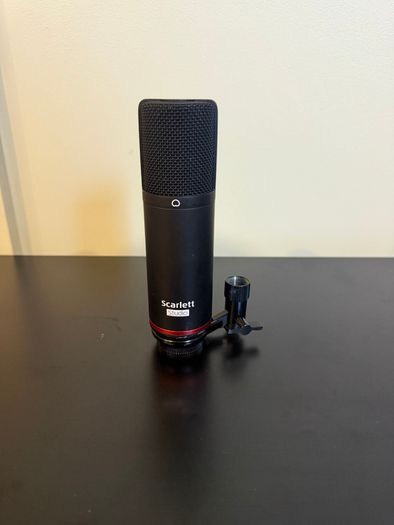 Focusrite Scarlett CM25 MkIII Microphone with pop filter