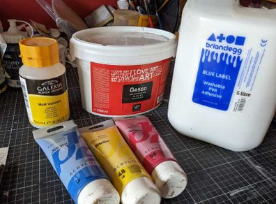 Lot of Art products.