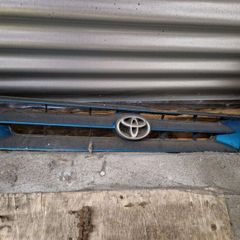 E10 corolla grill