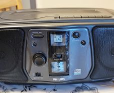 From 1994 Rare Philips AZ8040/20M, Working as new.