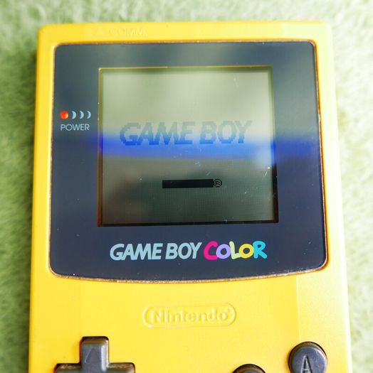 Nintendo Game Boy Color - Yellow , works well (for sale without the game)