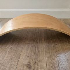Wooden wobble board