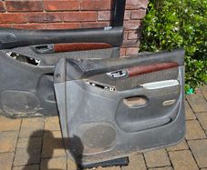 FREE Mitsubishi Pajero SWB Gen 3 inner door cards