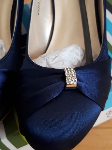 Vintage  style Satin Ladies shoes