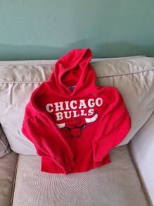 Chicago Bulls NBA Red Hoodie Age 8-9