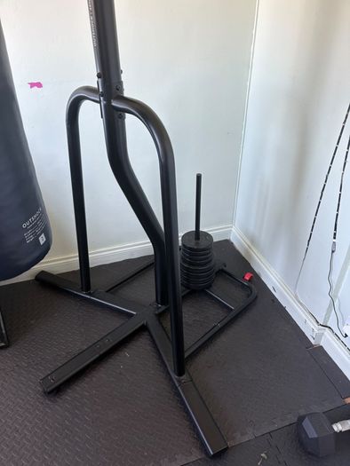 Outshock Adult Punch bag and stand