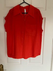 MANGO top size xs loose fit new with tags