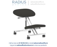 Kneeling Stool Task Operator - Black/Silver