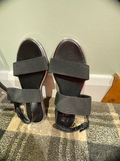 Flat black sandals wide fit