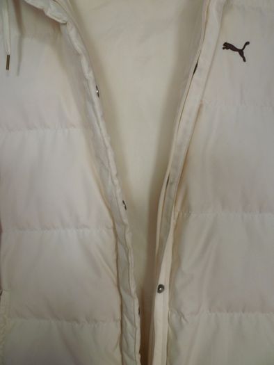 Jacket Puma Duck Feather Down Quilted Jacket. Cream. Hood detachable. Very good Condition.  Perfect Med,  Large Coat