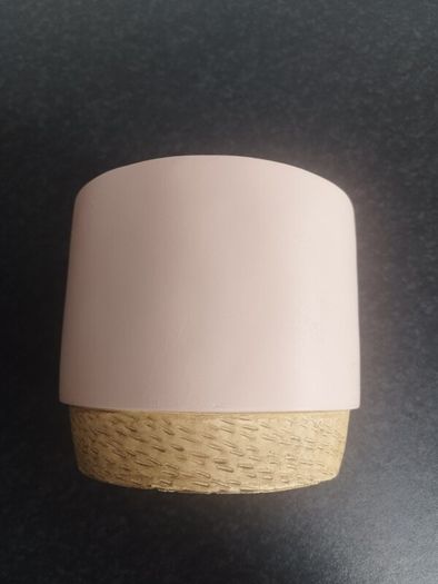 Flower pot