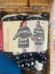Oversized Hoodie - Wearable Blanket - NEW