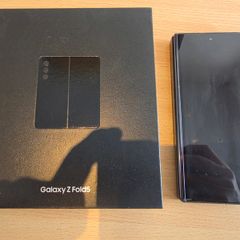 Samsung Galaxy Z Fold5