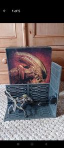 Alien 3 Kotobukiya figure and diorama