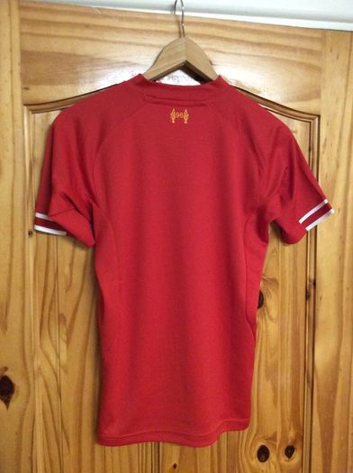 Liverpool FC. Official Warrior Sports Home Jersey. Season 2013/14.Large Boys.