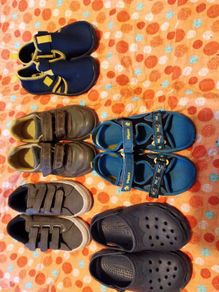 Kids shoes size 11 junior